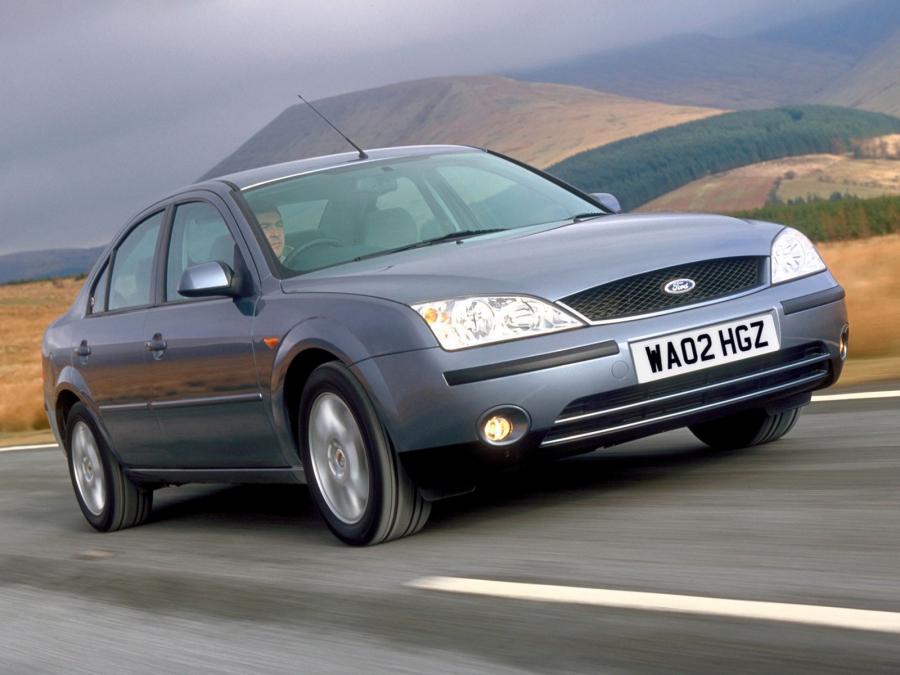  Ford Mondeo Sedan 2000 года  (UK) (фото 4 из 14)